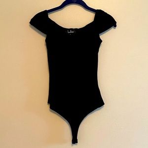Women’s body suit. Lulus brand.